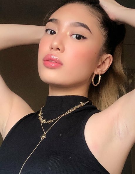Pinay Gems