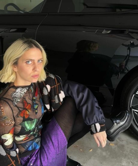 Hila Klein
