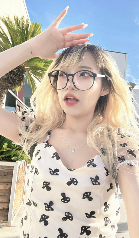 Naakte gelekte OnlyFans-foto van Idlesannfree