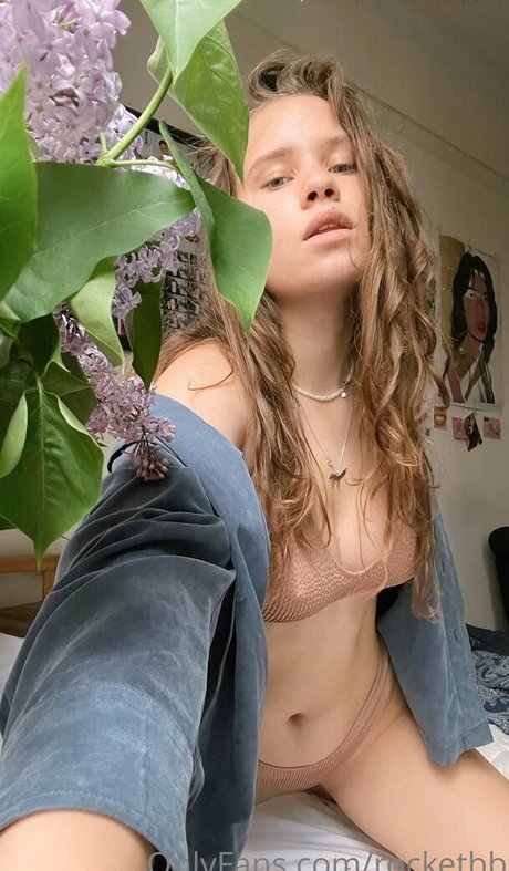Naakte gelekte OnlyFans-foto van Rocketbb