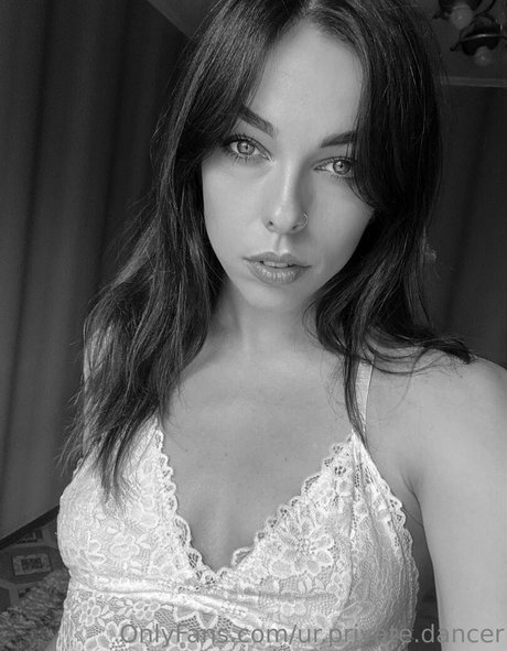 Naakte gelekte OnlyFans-foto van Urrprivatedance