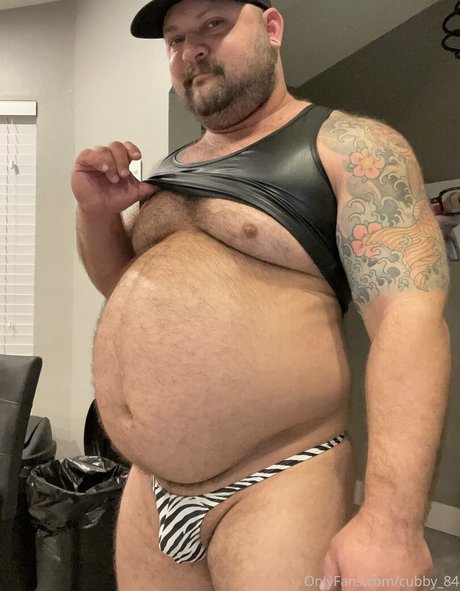 Naakte gelekte OnlyFans-foto van Cubby84
