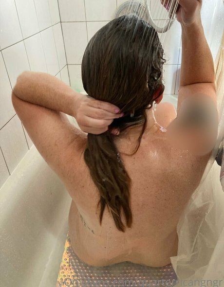 Naakte gelekte OnlyFans-foto van Quarterricangngr