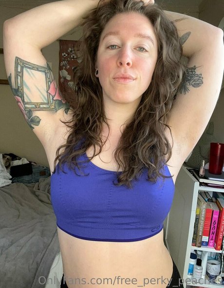 Naakte gelekte OnlyFans-foto van Freeperkypeaches
