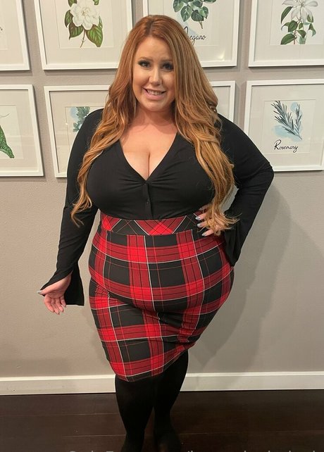 Naakte gelekte OnlyFans-foto van Laurenlushylush