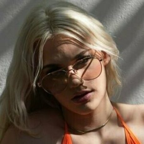 Naakte gelekte OnlyFans-foto van Madisonnxgrace