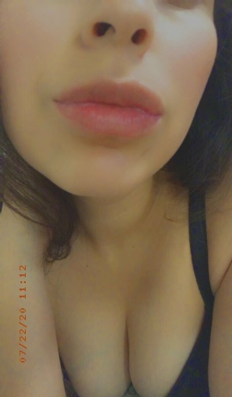 Naakte gelekte OnlyFans-foto van Babydoll0615
