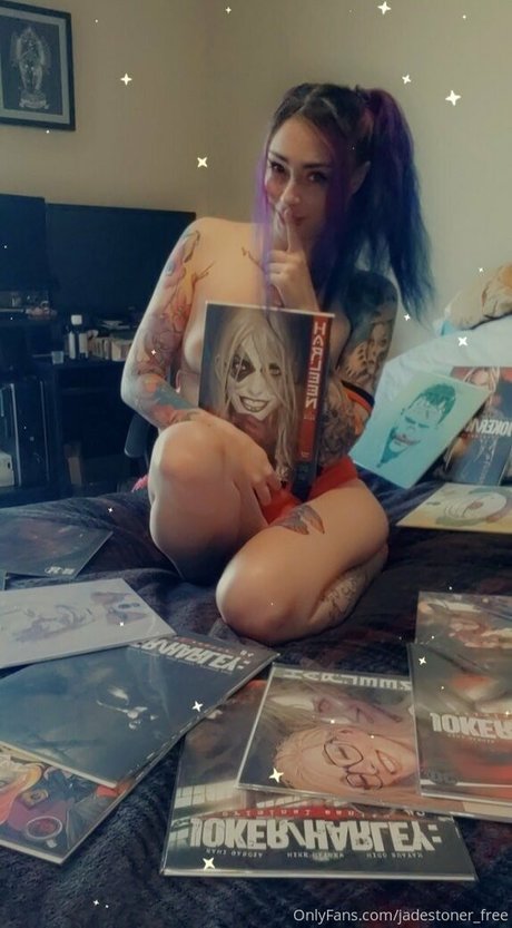 Naakte gelekte OnlyFans-foto van Jadestonerfree