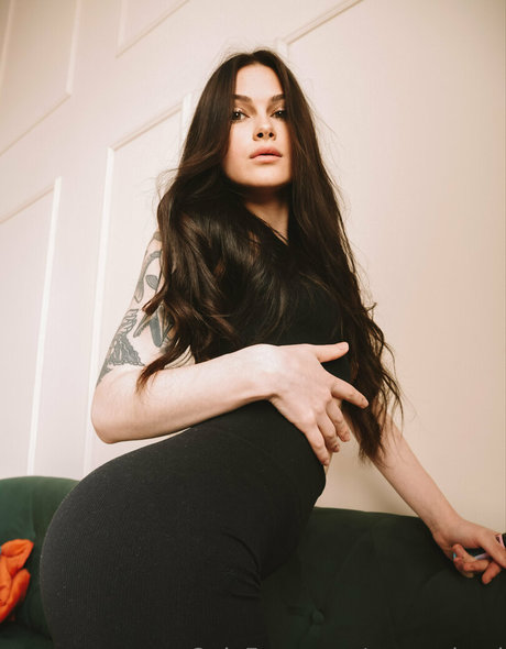 Naakte gelekte OnlyFans-foto van Marryland