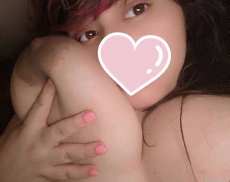 Naakte gelekte OnlyFans-foto van Bwabybwun