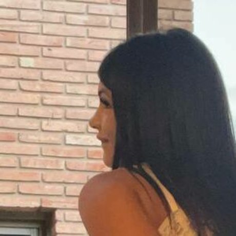 Naakte gelekte OnlyFans-foto van Micaela Jael