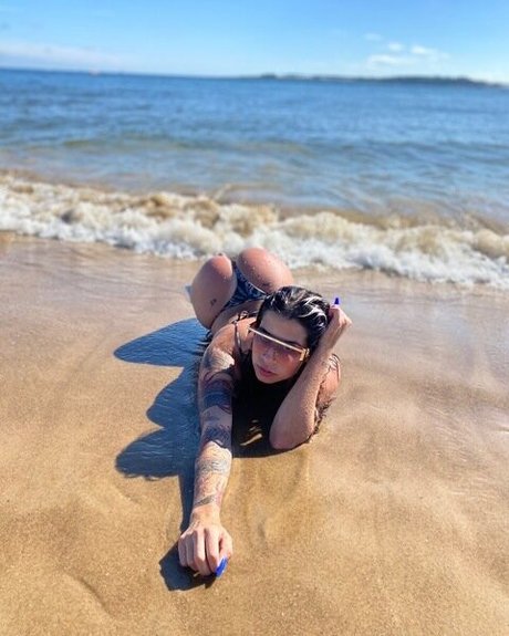 Naakte gelekte OnlyFans-foto van Micaela Jael
