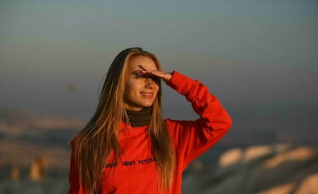 Naakte gelekte OnlyFans-foto van Ioannova