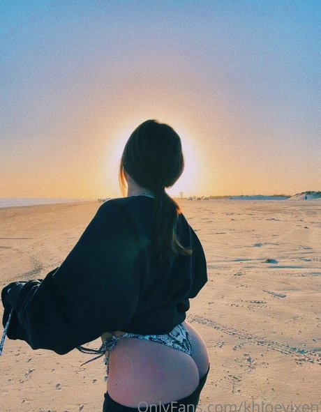 Naakte gelekte OnlyFans-foto van Khloekellyxo