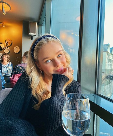Helena Farstad