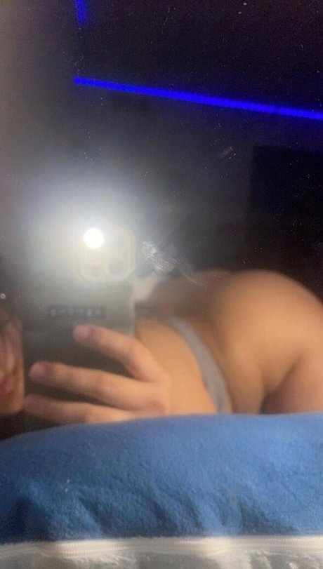 Naakte gelekte OnlyFans-foto van Sexybratzp