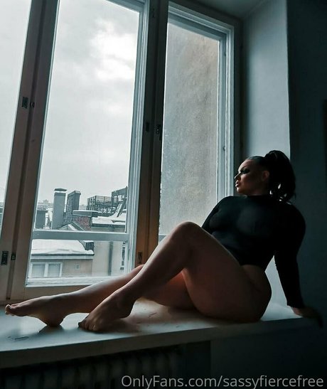 Naakte gelekte OnlyFans-foto van Novathenerdfree