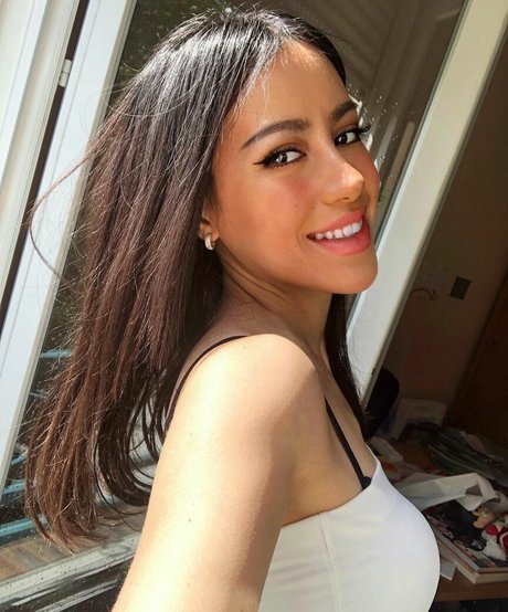 Naakte gelekte OnlyFans-foto van Kaellyn