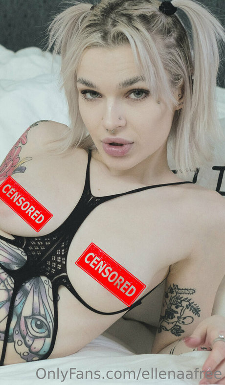 Naakte gelekte OnlyFans-foto van Ellenaafree