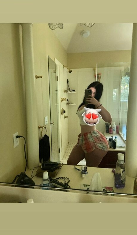 Naakte gelekte OnlyFans-foto van Haleyszklarz