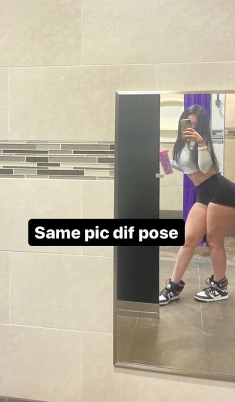Naakte gelekte OnlyFans-foto van Haleyszklarz