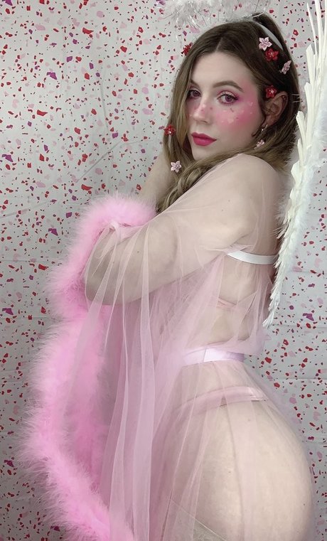 Naakte gelekte OnlyFans-foto van Jazlyn Skyy