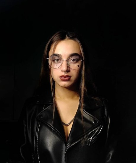 Naakte gelekte OnlyFans-foto van Anxioussifigshid