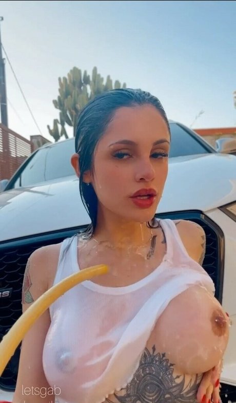 Naakte gelekte OnlyFans-foto van Letsgab
