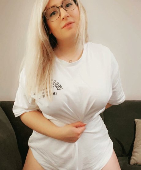Lottielushloves