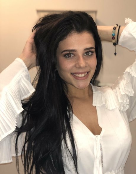 Naakte gelekte OnlyFans-foto van Cassidy17