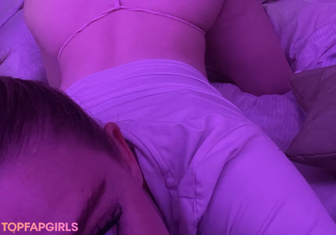 Naakte gelekte OnlyFans-foto van Shutupmelissa #13 Naakte gelekte OnlyFans-foto van Shutupmelissa #13