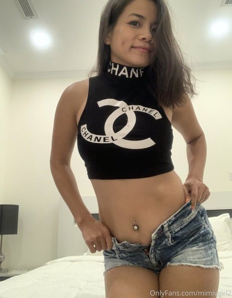 Naakte gelekte OnlyFans-foto van Mimivgirl2
