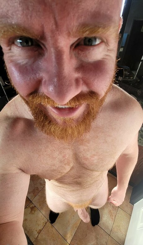 Naakte gelekte OnlyFans-foto van Thorjohnsonxxx