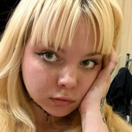 Naakte gelekte OnlyFans-foto van Aliyahalya