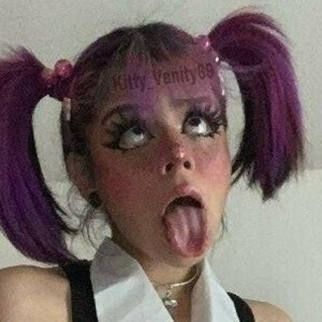 Naakte gelekte OnlyFans-foto van Kittyvanity69