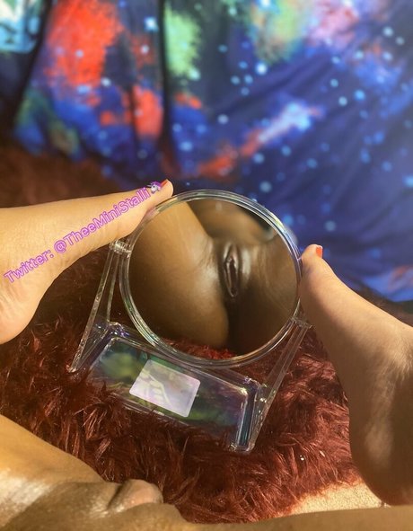 Naakte gelekte OnlyFans-foto van Freeministalli