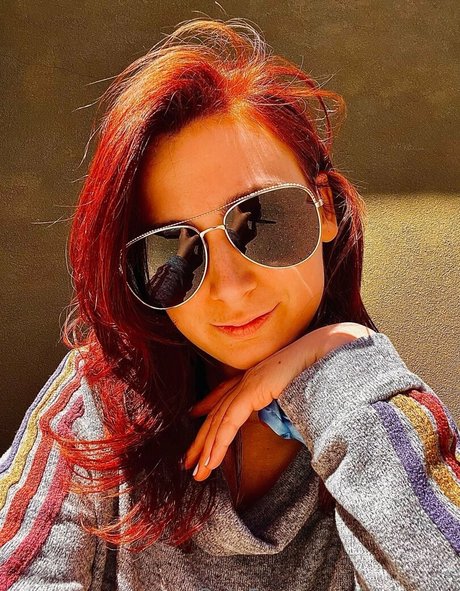 Naakte gelekte OnlyFans-foto van Foxiwebb