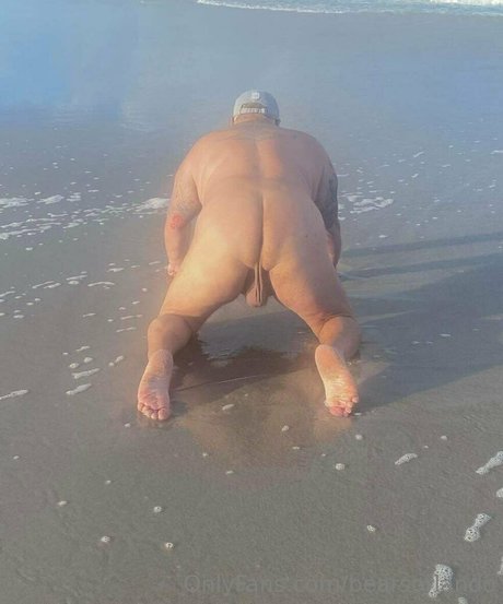 Naakte gelekte OnlyFans-foto van Bearsorlando