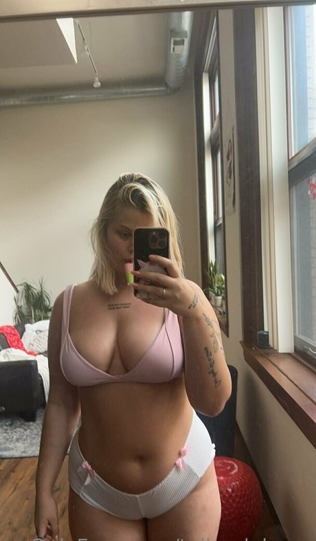 Naakte gelekte OnlyFans-foto van Tallandalover