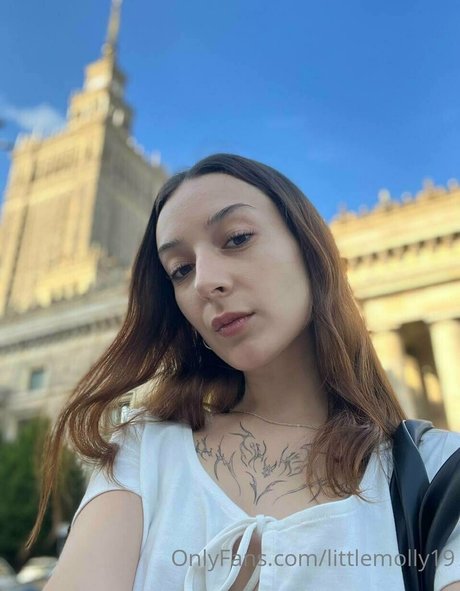 Naakte gelekte OnlyFans-foto van Pppoisonnnivy