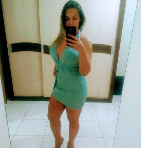 Naakte gelekte OnlyFans-foto van Gostosa De Maringa