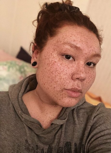Naakte gelekte OnlyFans-foto van Unicornglitteryblood
