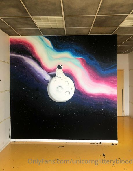 Unicornglitteryblood