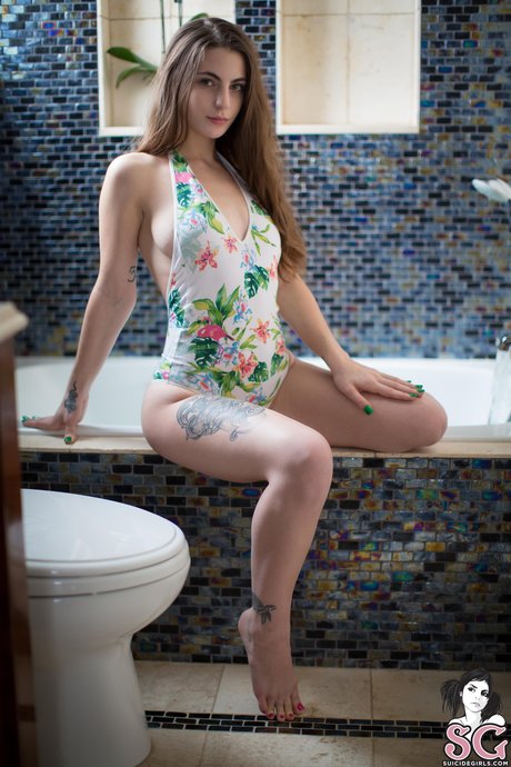 Naakte gelekte OnlyFans-foto van Lunabenna