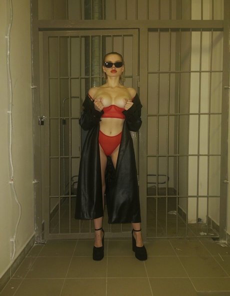 Naakte gelekte OnlyFans-foto van Anamaks