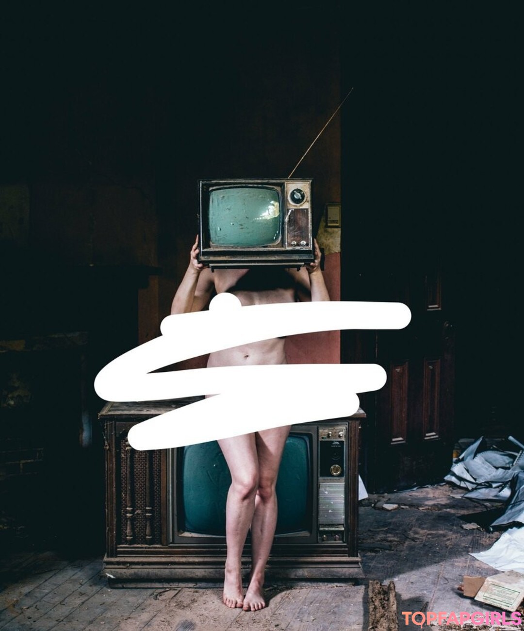 Naakte gelekte OnlyFans-foto van Loisplz #1005