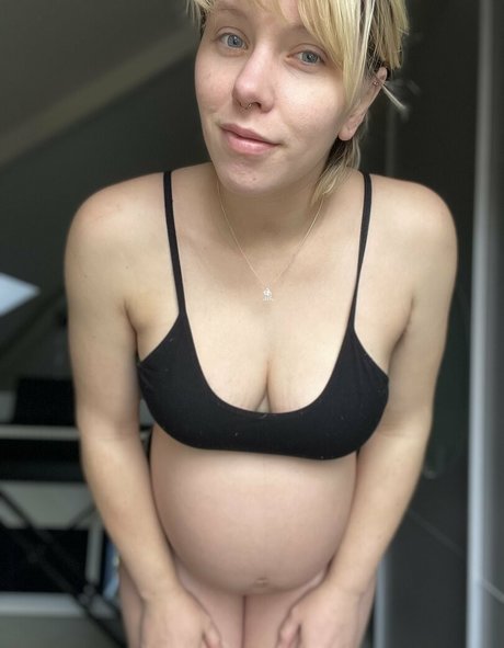 Naakte gelekte OnlyFans-foto van Melissa191