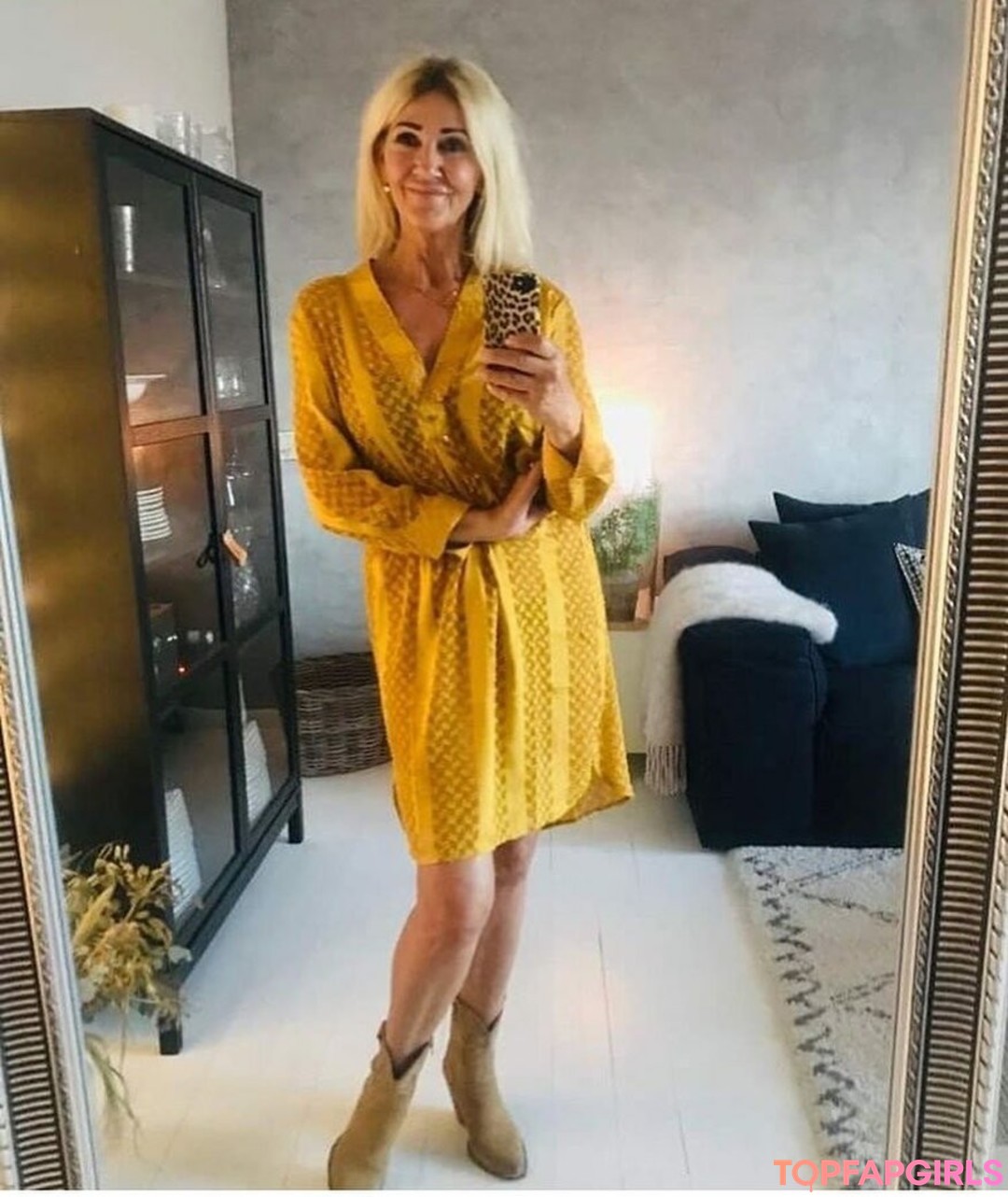 Naakte gelekte OnlyFans-foto van Danish Woman Style #383 Naakte gelekte OnlyFans-foto van Danish Woman Style #383
