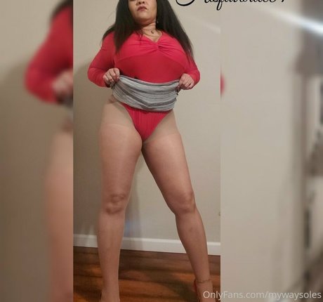 Naakte gelekte OnlyFans-foto van Mywaysoles