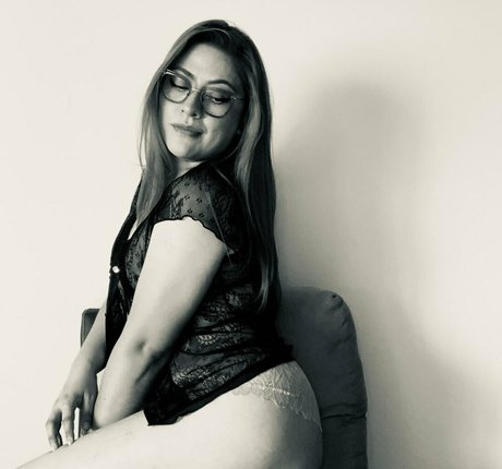 Naakte gelekte OnlyFans-foto van Alaordencecy